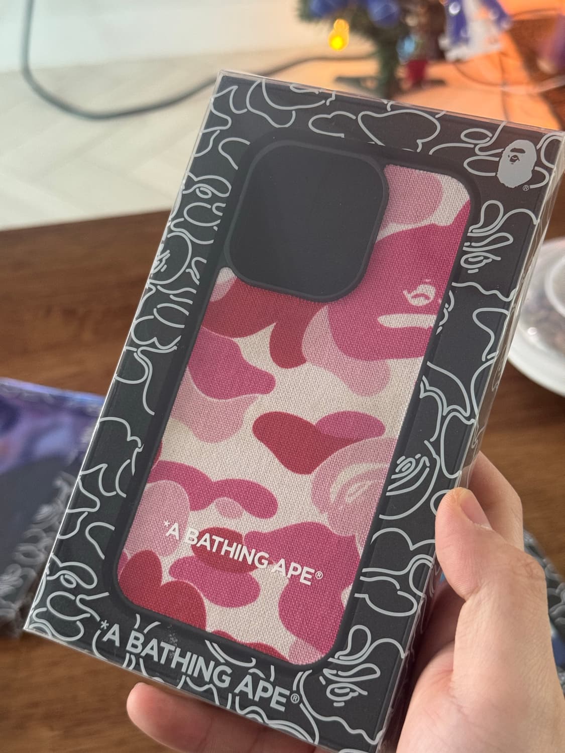 베이프 아이폰15프로 폰캐이스 핑크 판매합니다 상품이미지1