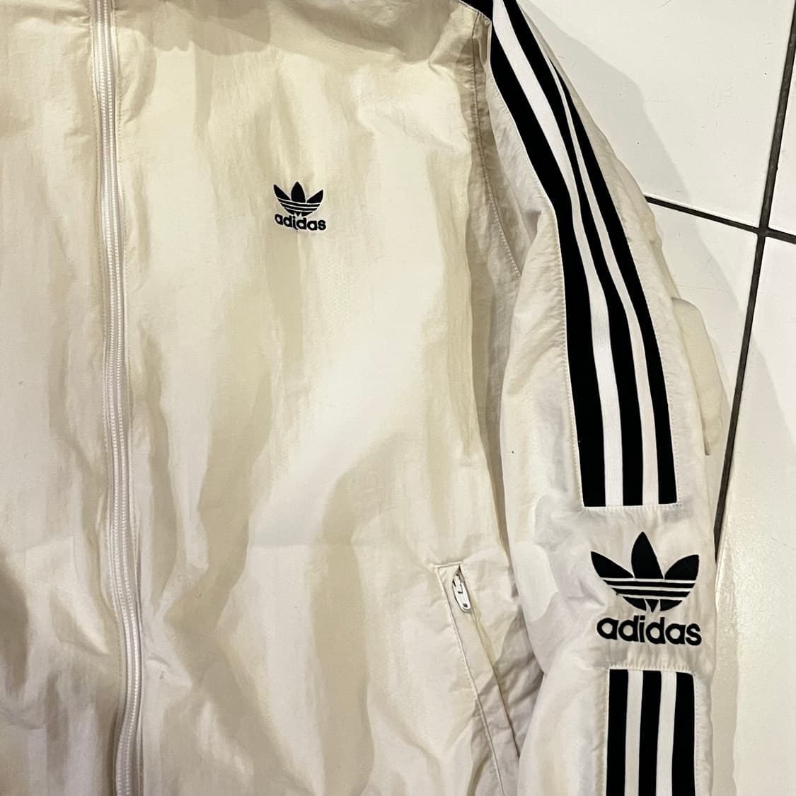 아디다스 화이트 트레포일로고 우븐 바람막이 트랙탑 상품이미지5