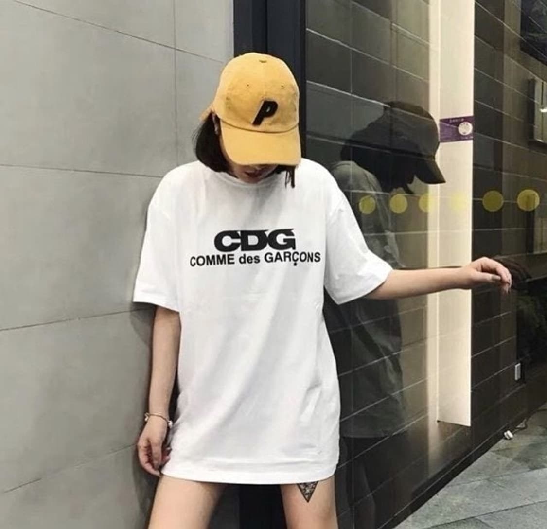 🔥[무료배송/새상품]🔥 CDG 꼼데가르송 반팔 남녀공용 2 color 상품이미지6