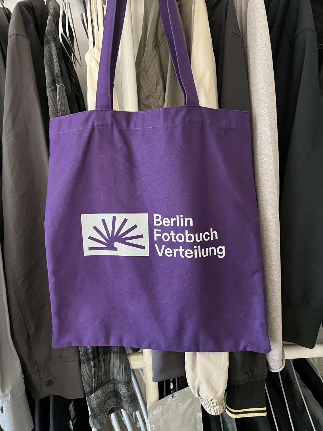 베를린 포토북 디스트리뷰션 002백 퍼플 상품이미지2