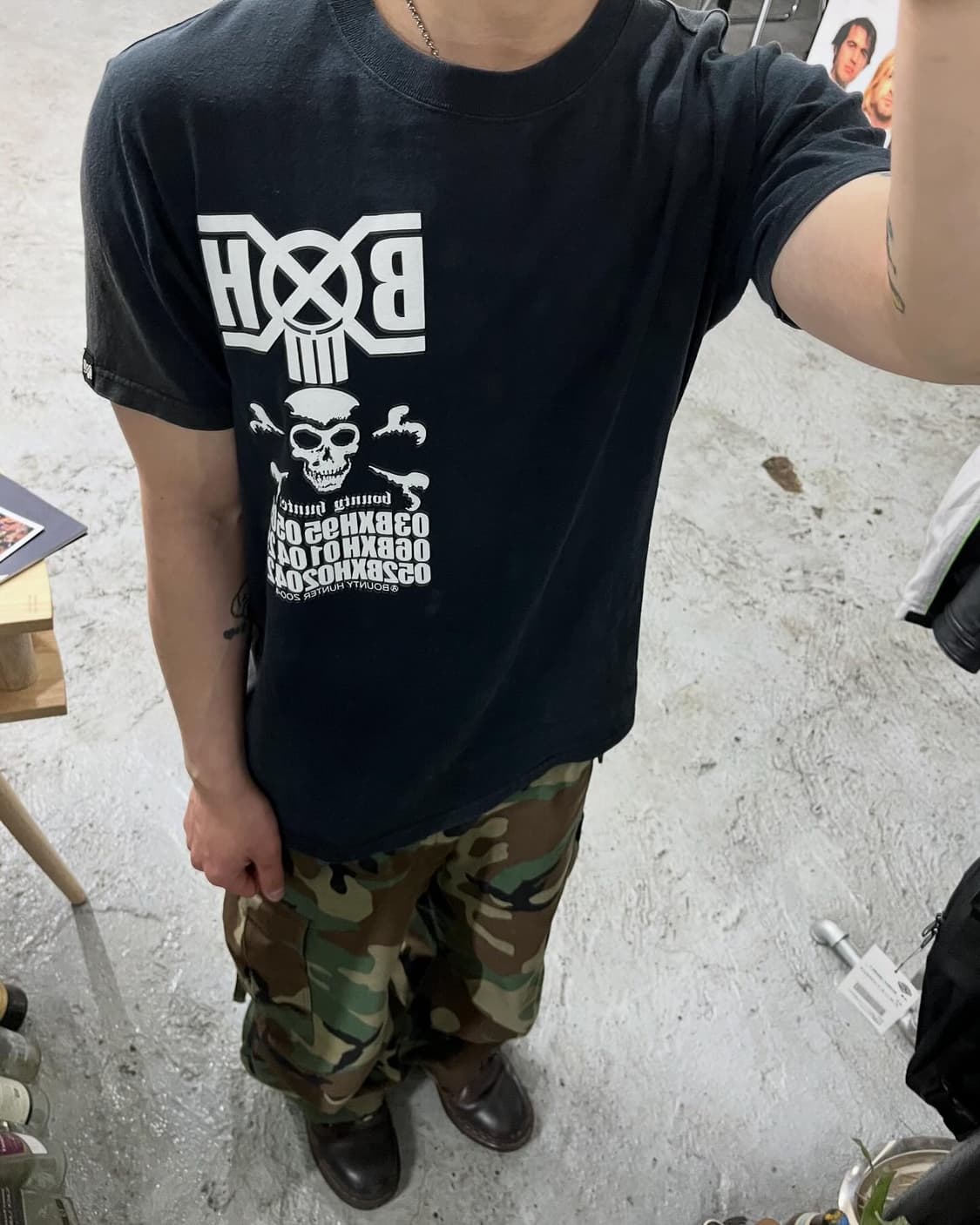 2000s Bounty Hunter faded tee  🇯🇵 상품이미지2