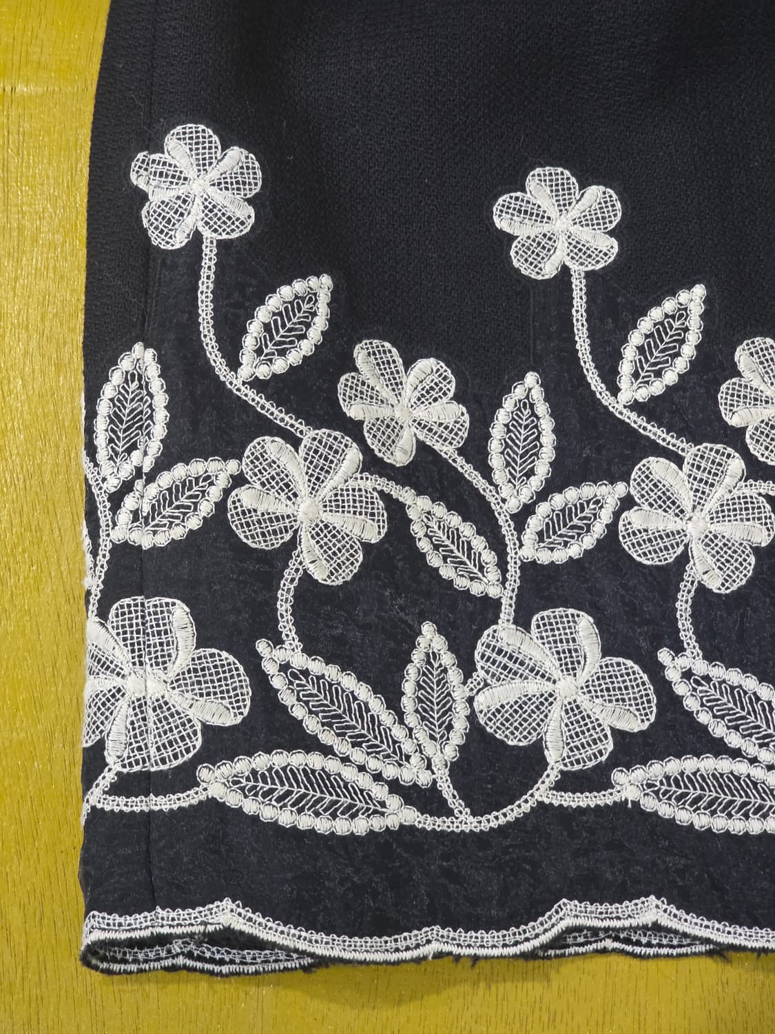 GIVY VID STOCKHOLM 플라워 자수 스커트 상품이미지7