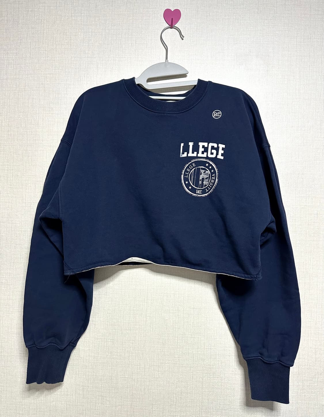 렉토 크롭 맨투맨 네이비 상품이미지3