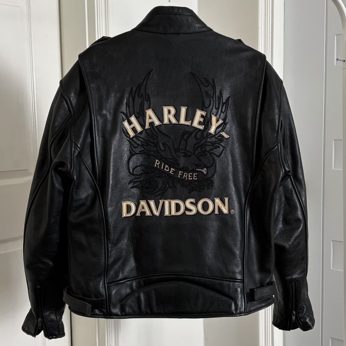 MotoGP 할리데이비슨 레더자켓 상품이미지3