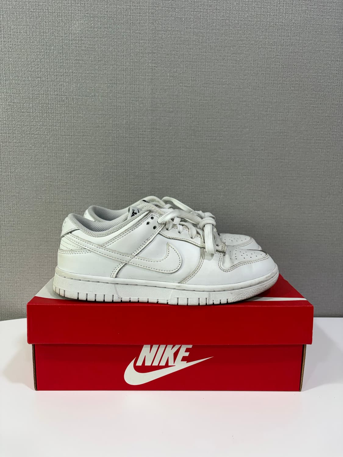 나이키 덩크로우 화이트 235 상품이미지3