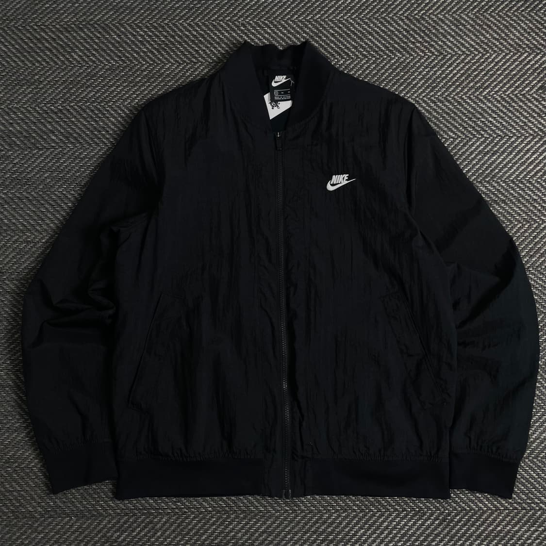 나이키 퓨츄라 나일론 우븐 봄버 자켓 블랙y 3600 상품이미지2