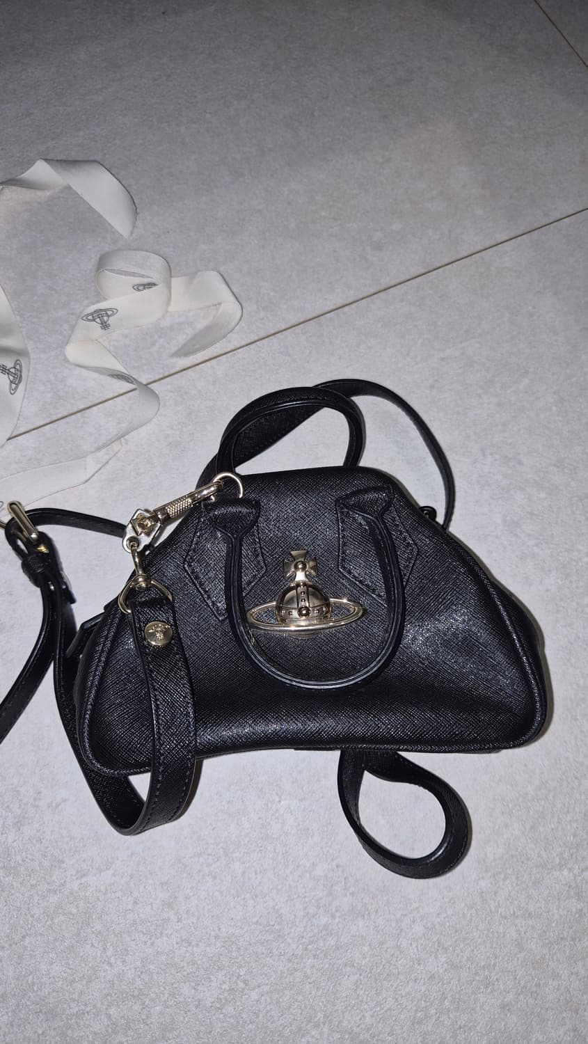 비비안웨스트우드 야스민 미니백 상품이미지1