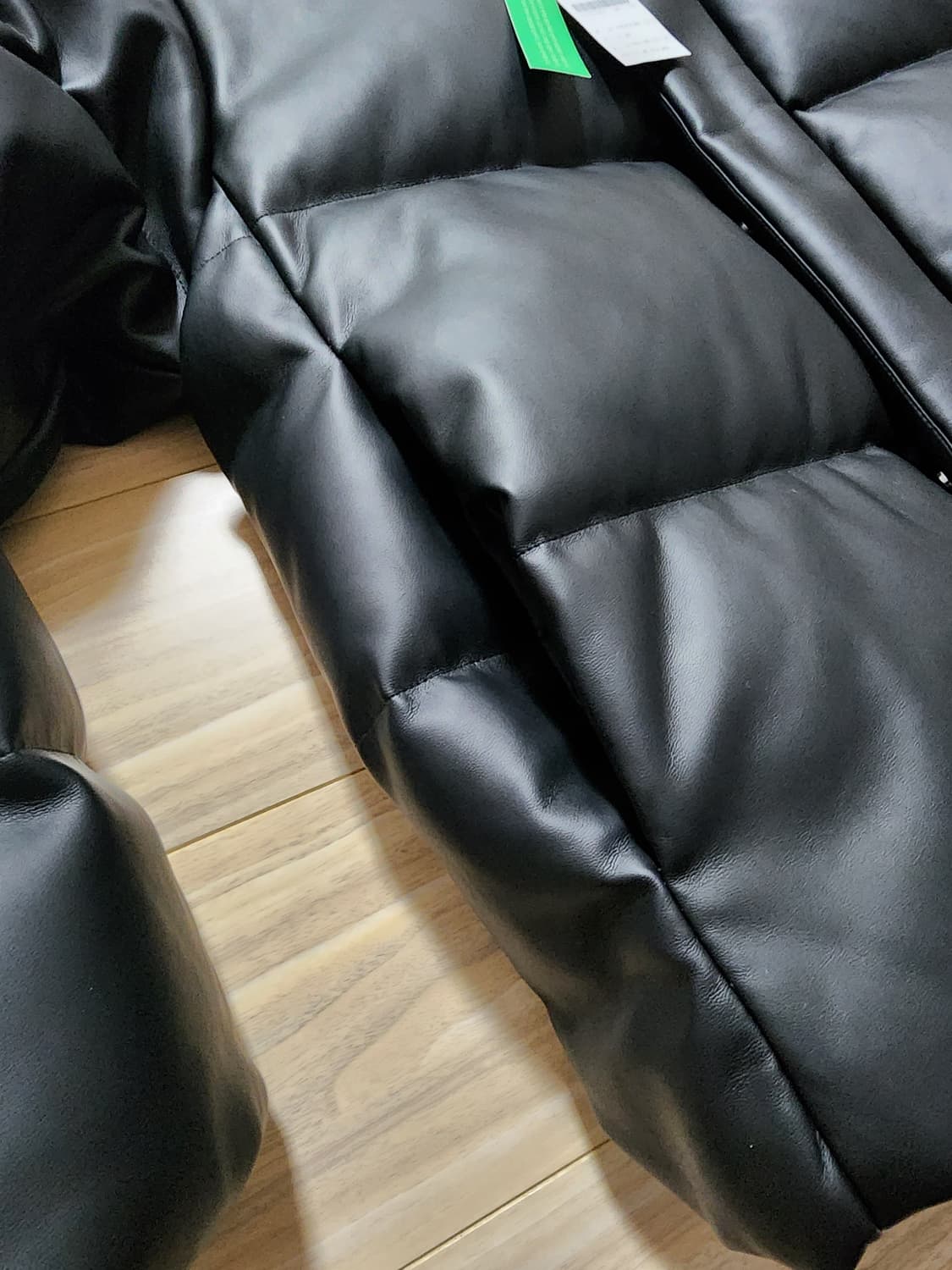 애드호크레더덕다운점퍼블랙가죽패딩100사이즈 상품이미지4