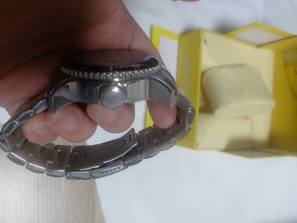 인빅타 시계 상품이미지3