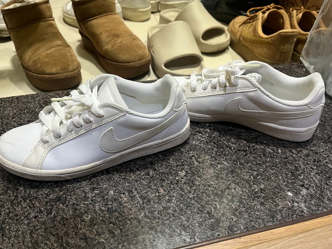 나이키 여자 운동화 230 상품이미지3