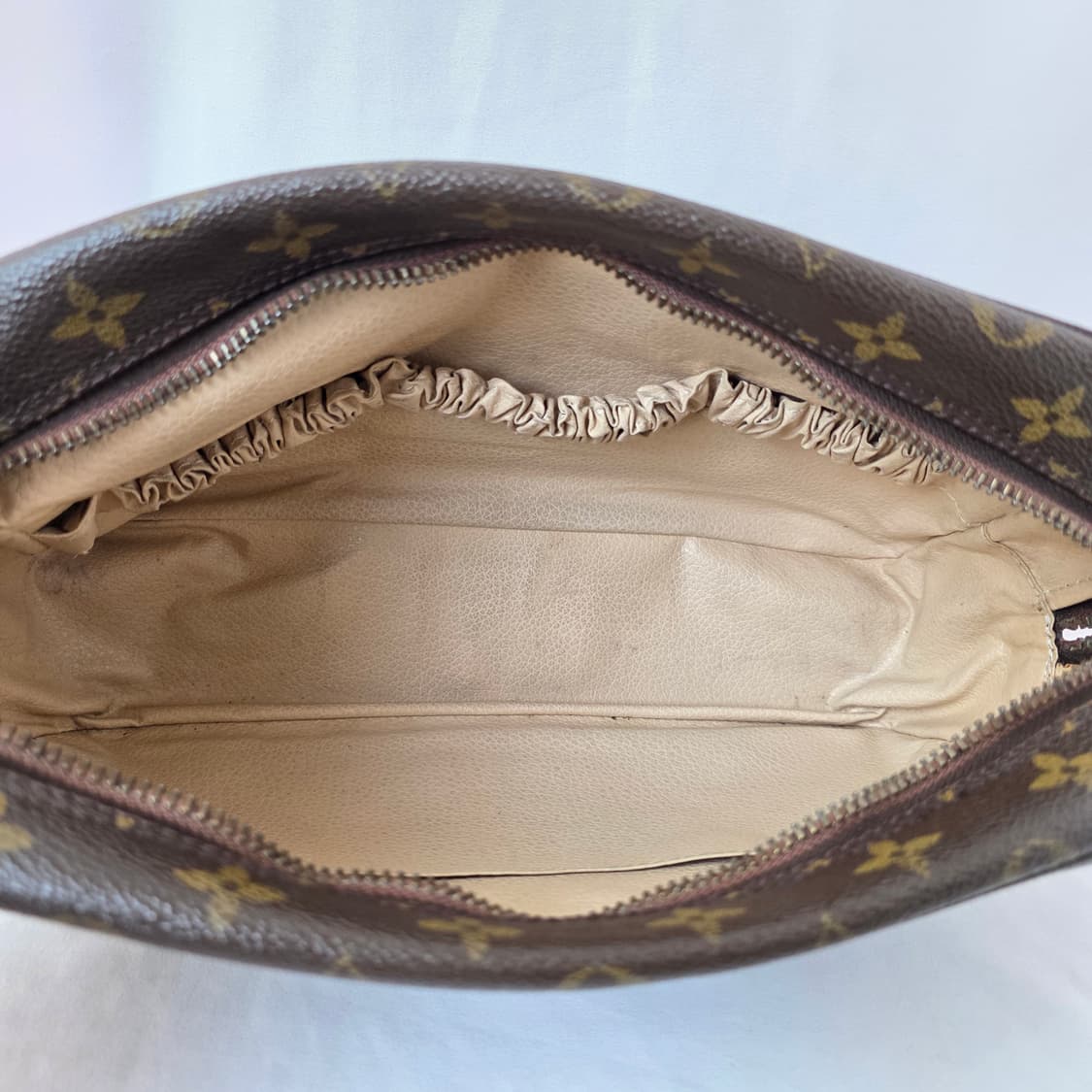 [정품] 루이비통 뚜왈렛 모노그램 클러치백 토트백 남녀공용 상품이미지6