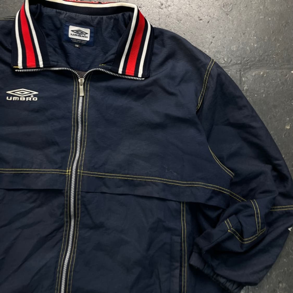 105 엄브로 프로드레이닝 올드스쿨 자켓 상품이미지2