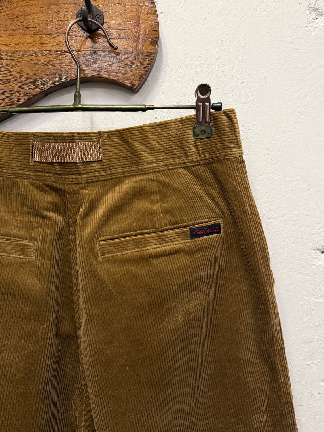 27) GRAMICCI Brown Corduroy Pants 상품이미지6