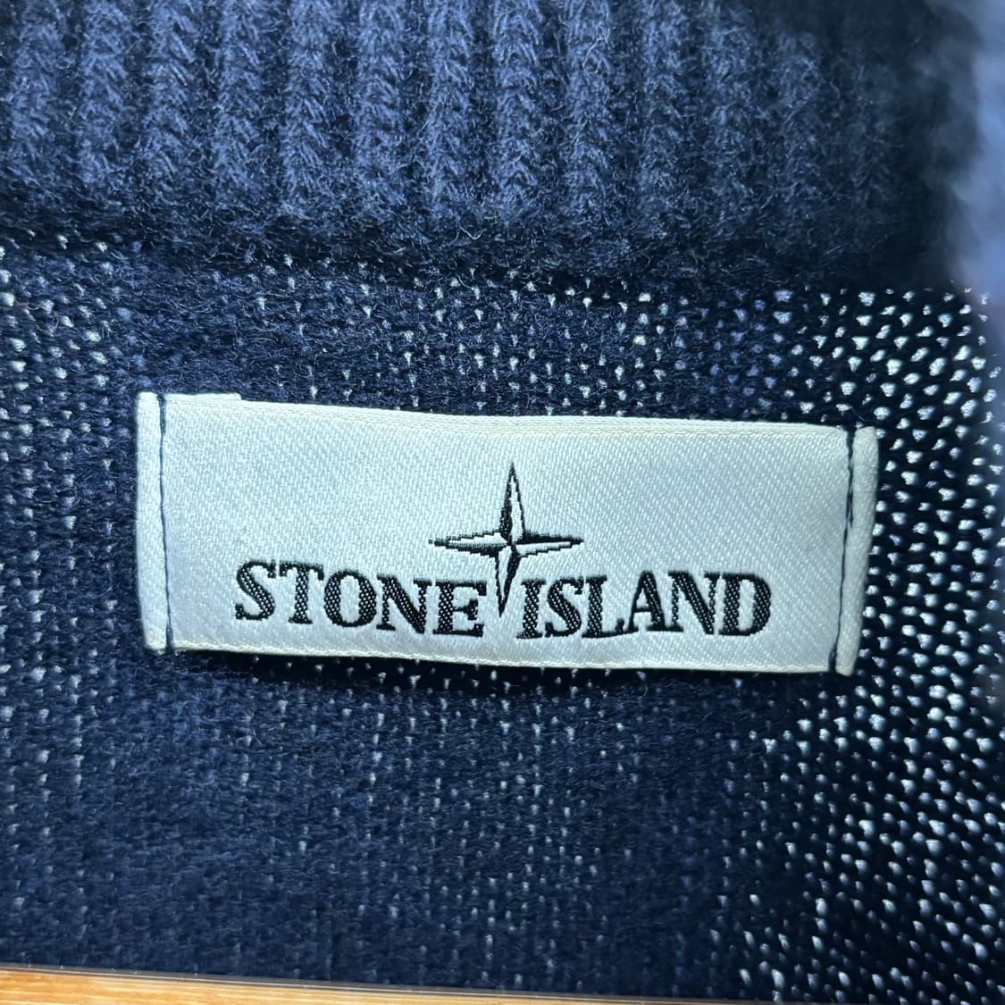 [XL]스톤아일랜드 반집업 니트 상품이미지3