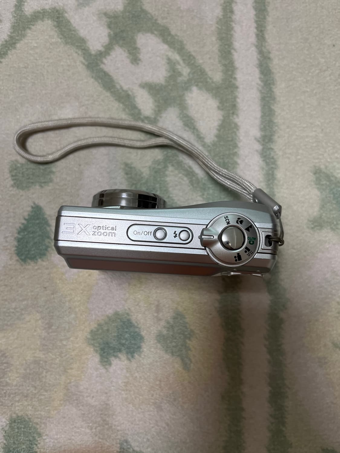 코닥 c913 뽀얀 실버 빈티지 디카 카메라 상품이미지5