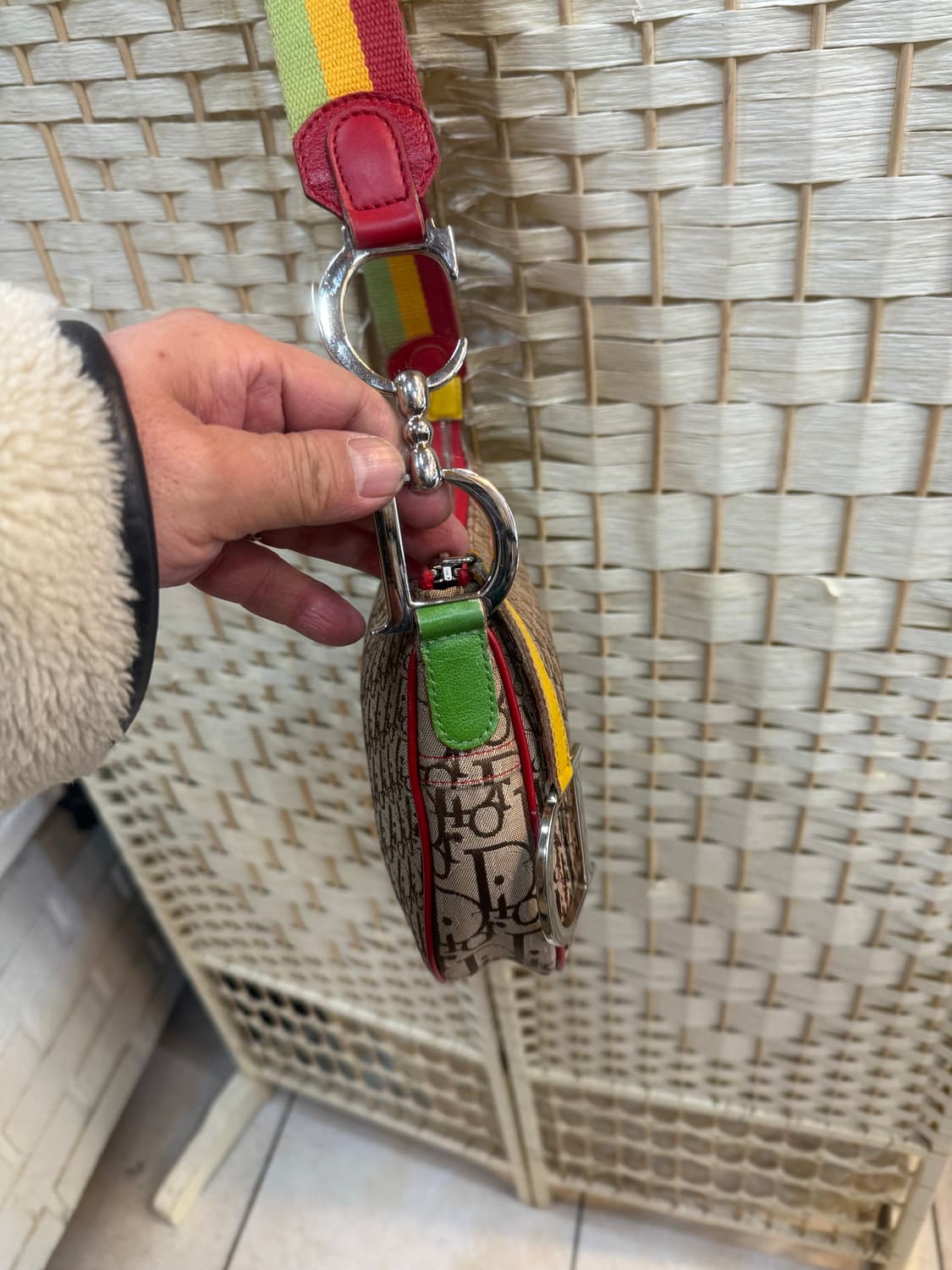 정품 디올 오빌리크 새들백 팝니다 상품이미지5