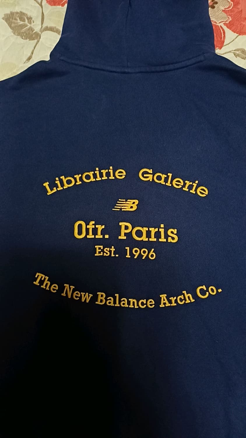 뉴발란스 후드 실측105 가슴58 기장72 상품이미지4