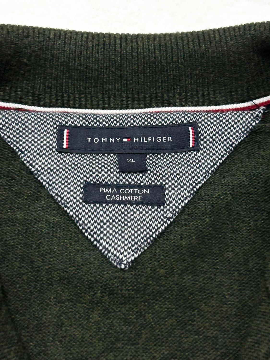 타미힐피거 스몰로고 캐시혼방 카키 니트집업 상품이미지7