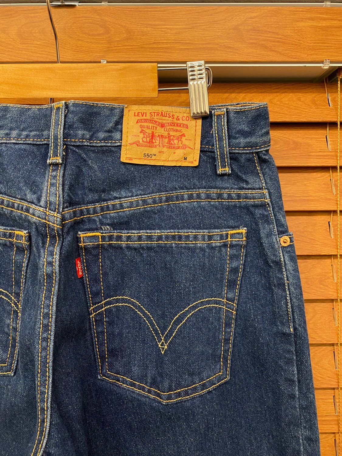 빈티지 리바이스 550 진청 테이퍼드진 상품이미지4