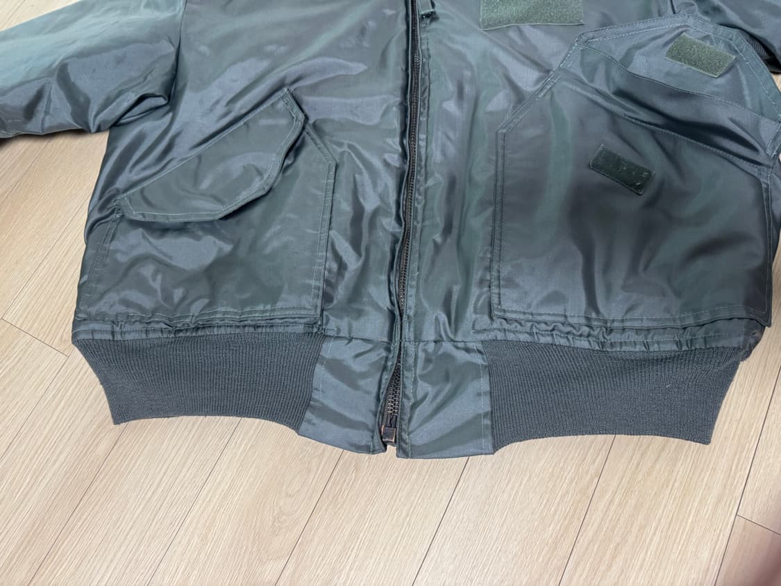 미군 오리지널 CWU-45P  항공점퍼 XL 상품이미지4