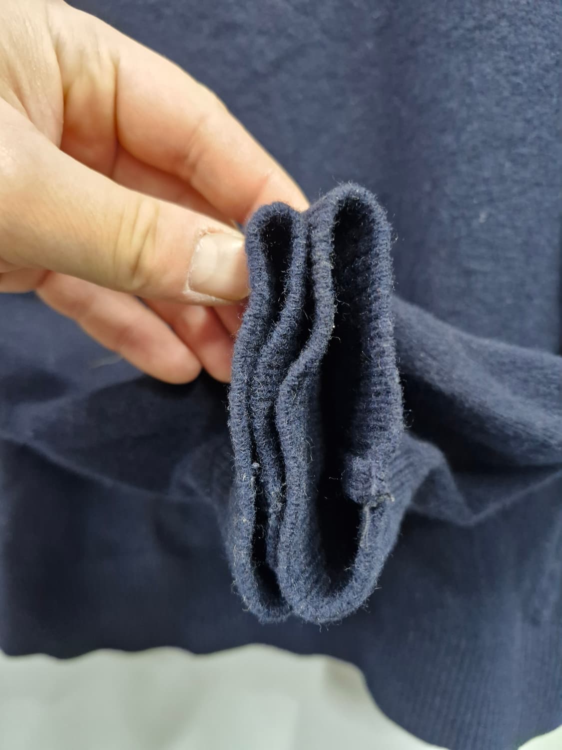 100L 라코스테 반집업 모 니트. 상품이미지4