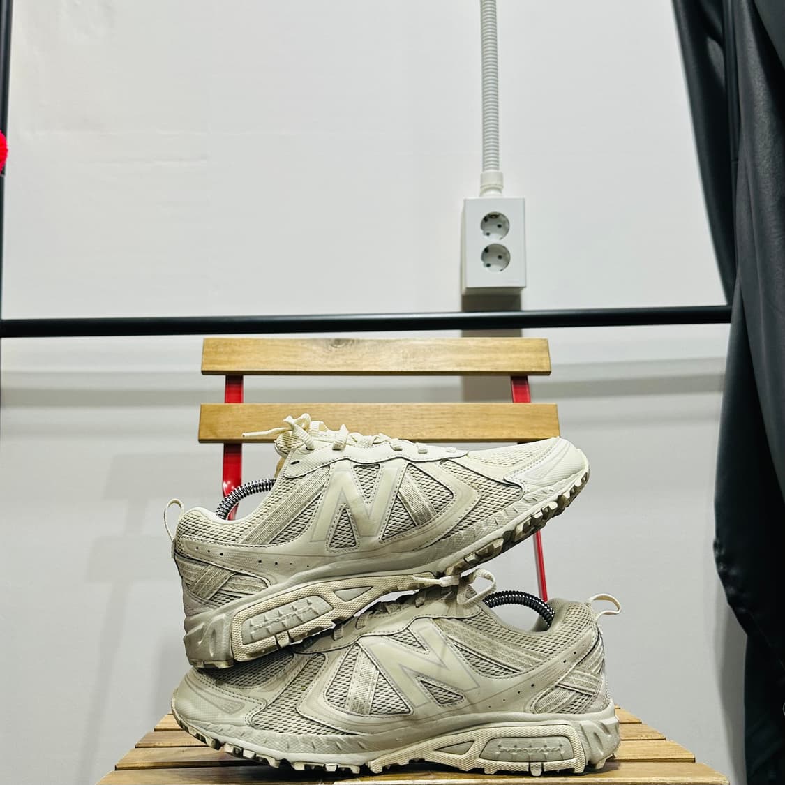 270) 뉴발란스 트레일화  남성 남자 운동화 410 아이보리 상품이미지7