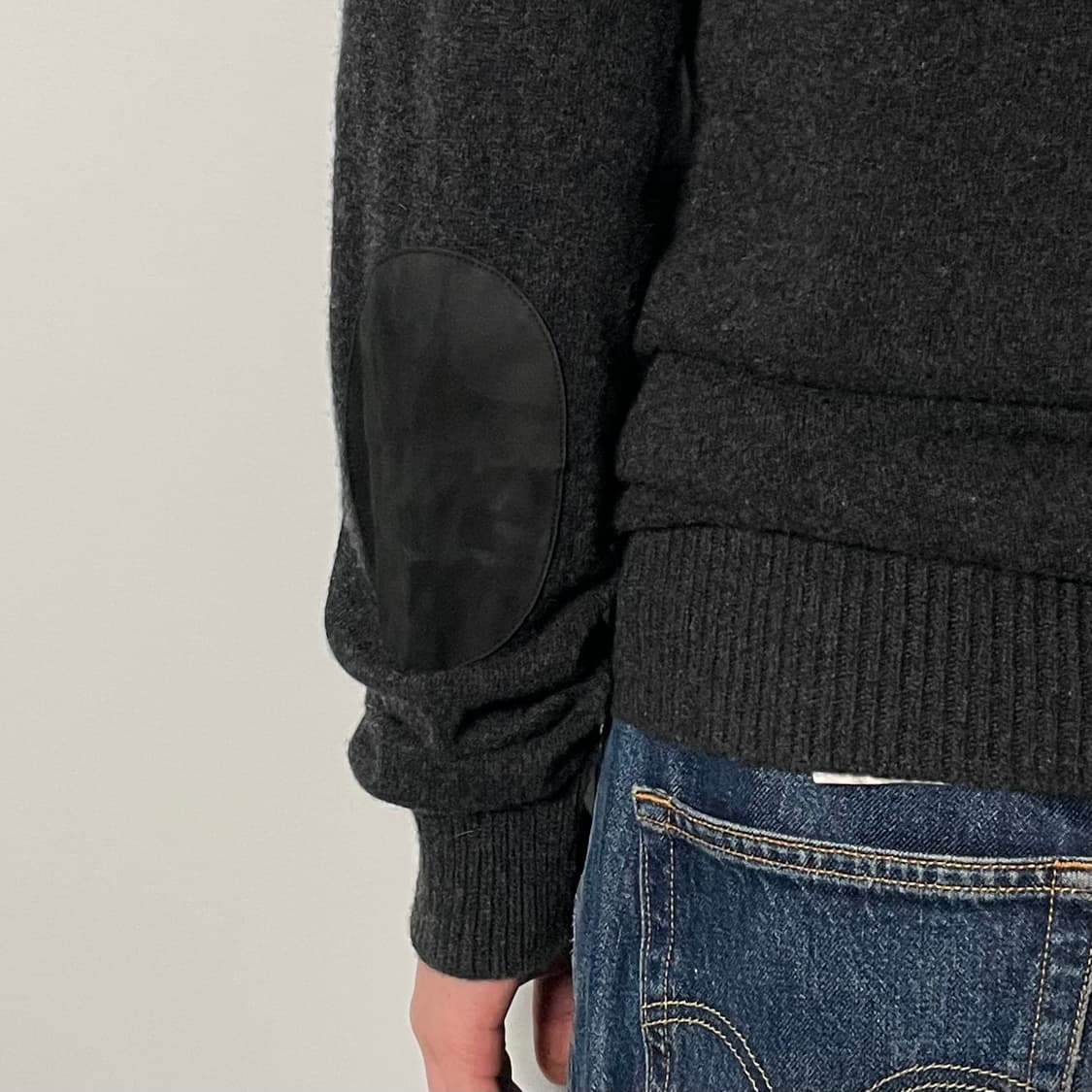 프라다 캐시미어 반집업 니트 (on.654)   상품이미지3