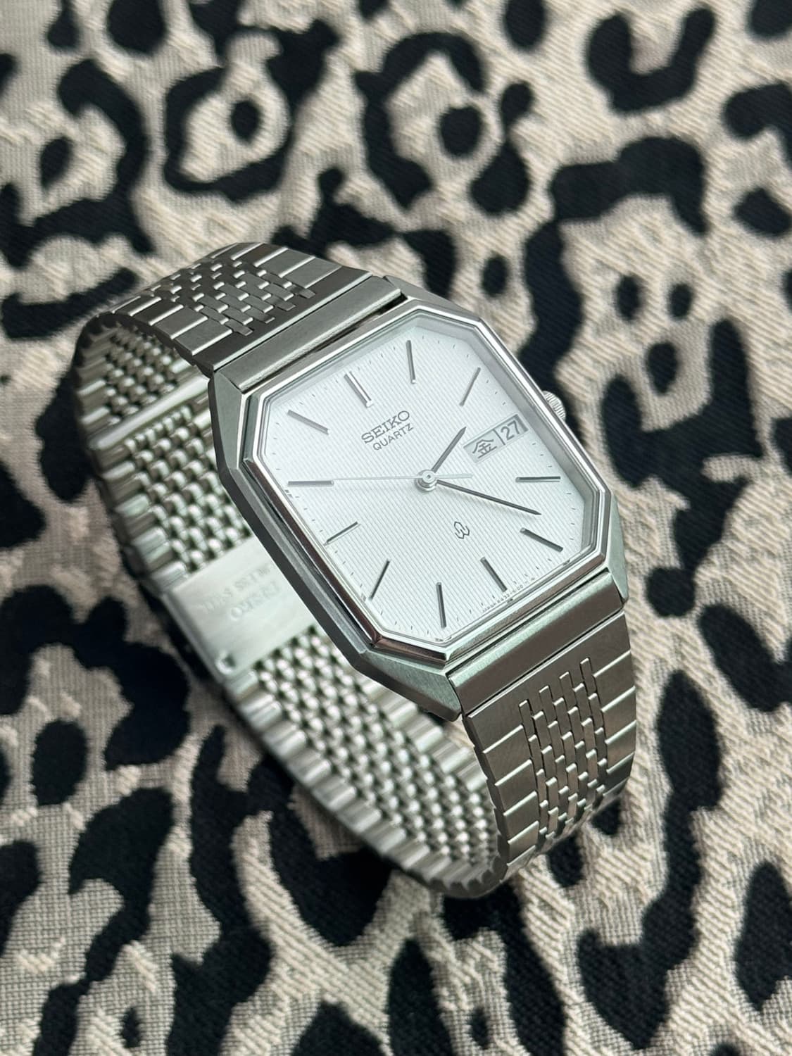 80s 빈티지 세이코 옥타곤 쿼츠 (미품) 희귀 상품이미지3