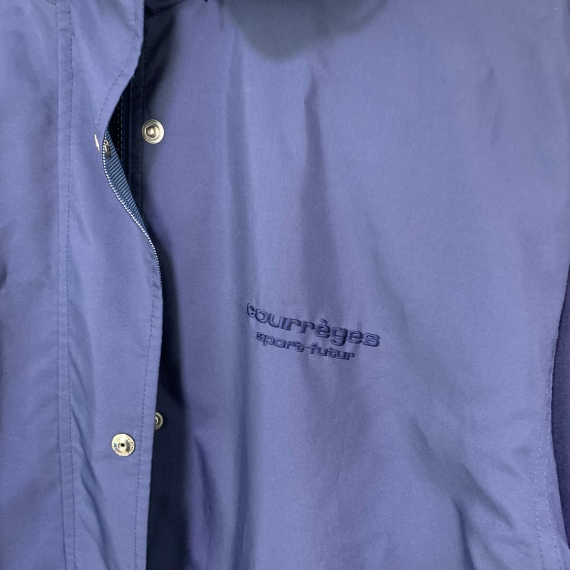 courrèges 꾸레쥬 네이비 후드 바람막이 점퍼 11 사이즈 상품이미지3