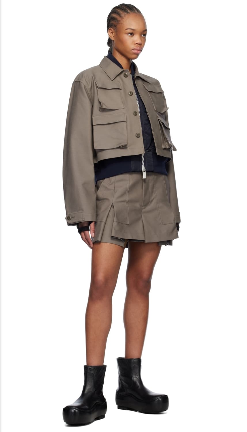 Sacai x WTAPS Cotton Back Satin Shorts
 상품이미지1