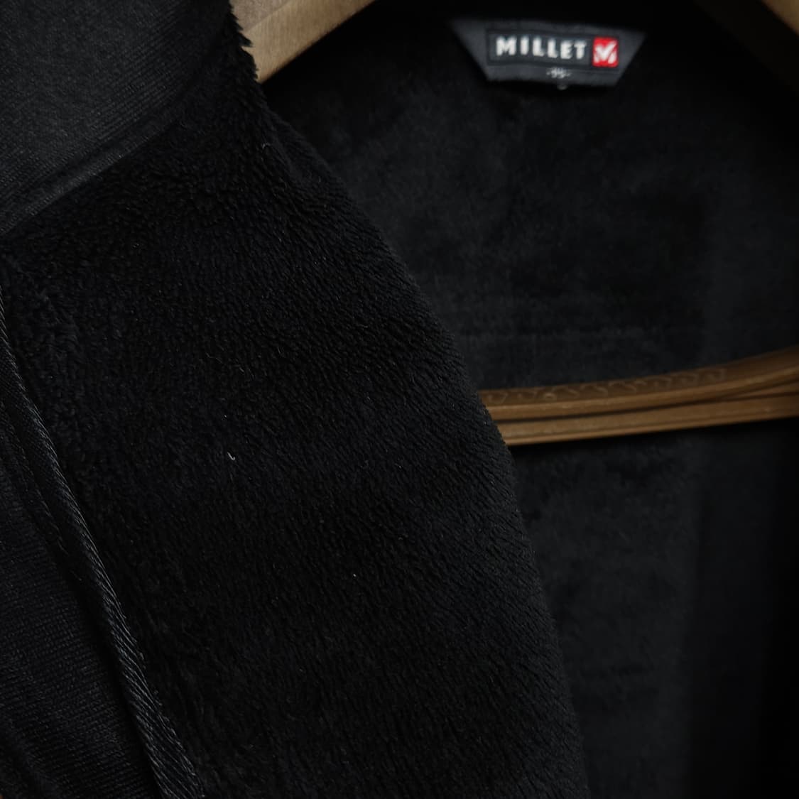 95-100 ) 밀레 남성 내피겸용 후리스 자켓 블랙 상품이미지4