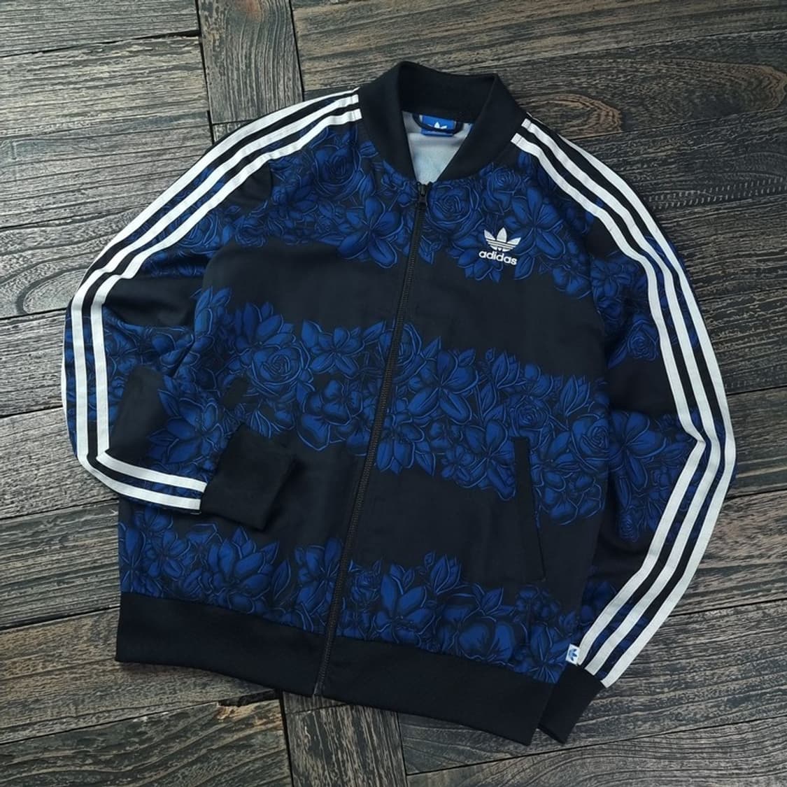 [아디다스] 플로랄 패턴 슈퍼스타 져지 트랙탑 집업 자켓 M18068 상품이미지1