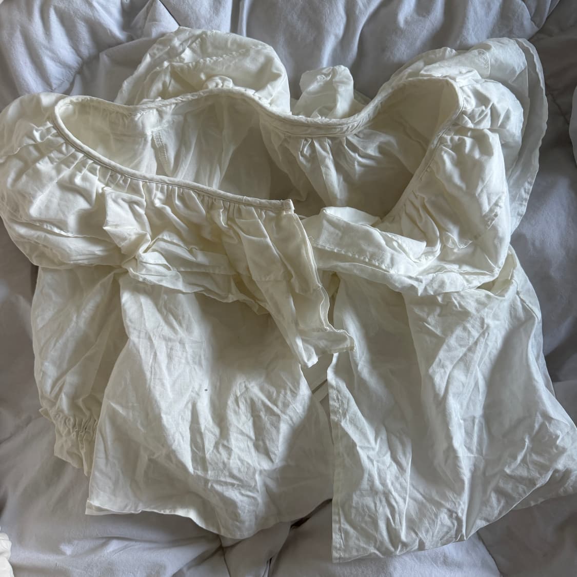 프레클 white frill cotton blouse 상품이미지3