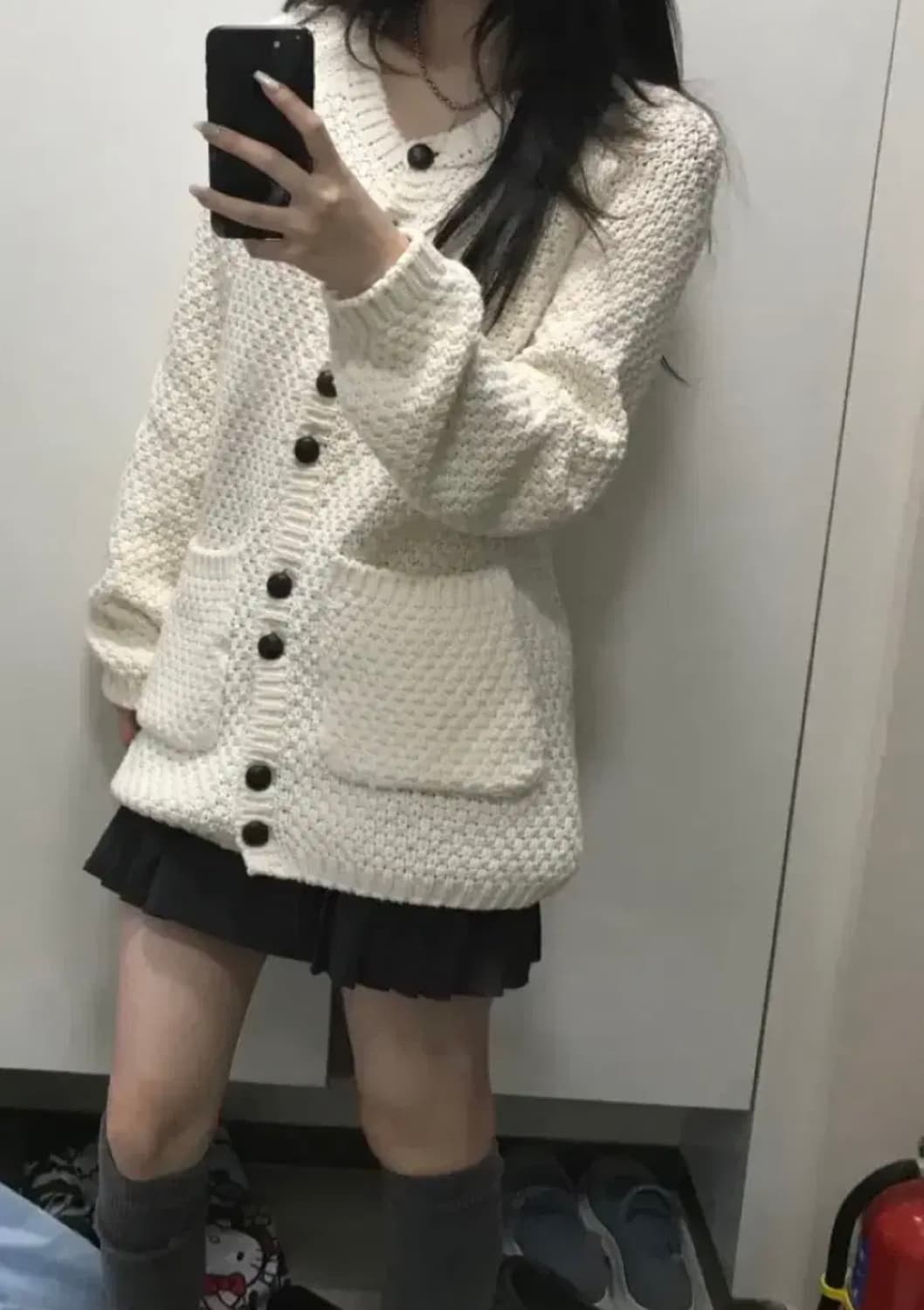 미레코 TURTLE-BUTTON KNIT CARDIGAN IVORY 상품이미지3