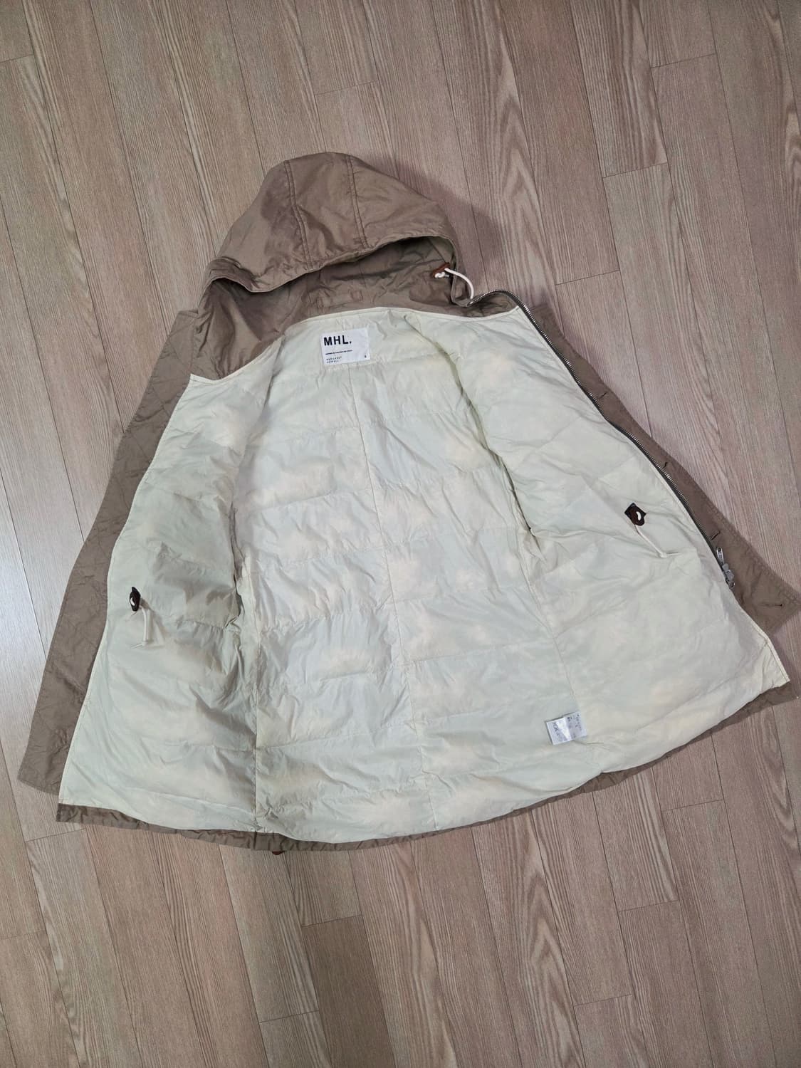 마가렛 호웰 카멜 다운 후드 점퍼 재킷 상품이미지8