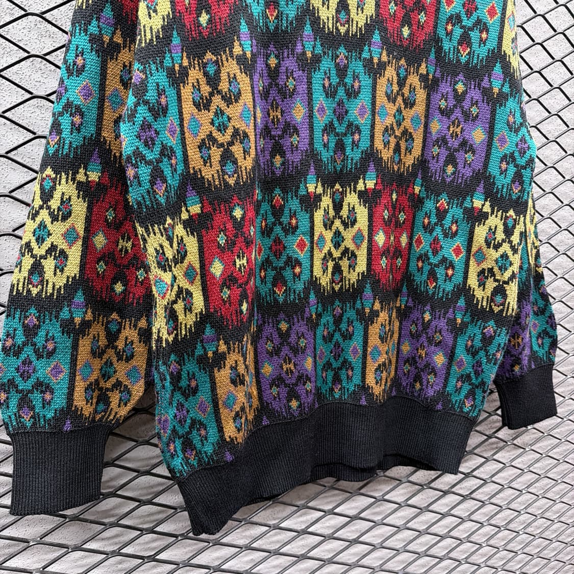 올오버 에스닉 패턴 니트 리브배색 디테일 멀티컬러 상품이미지5