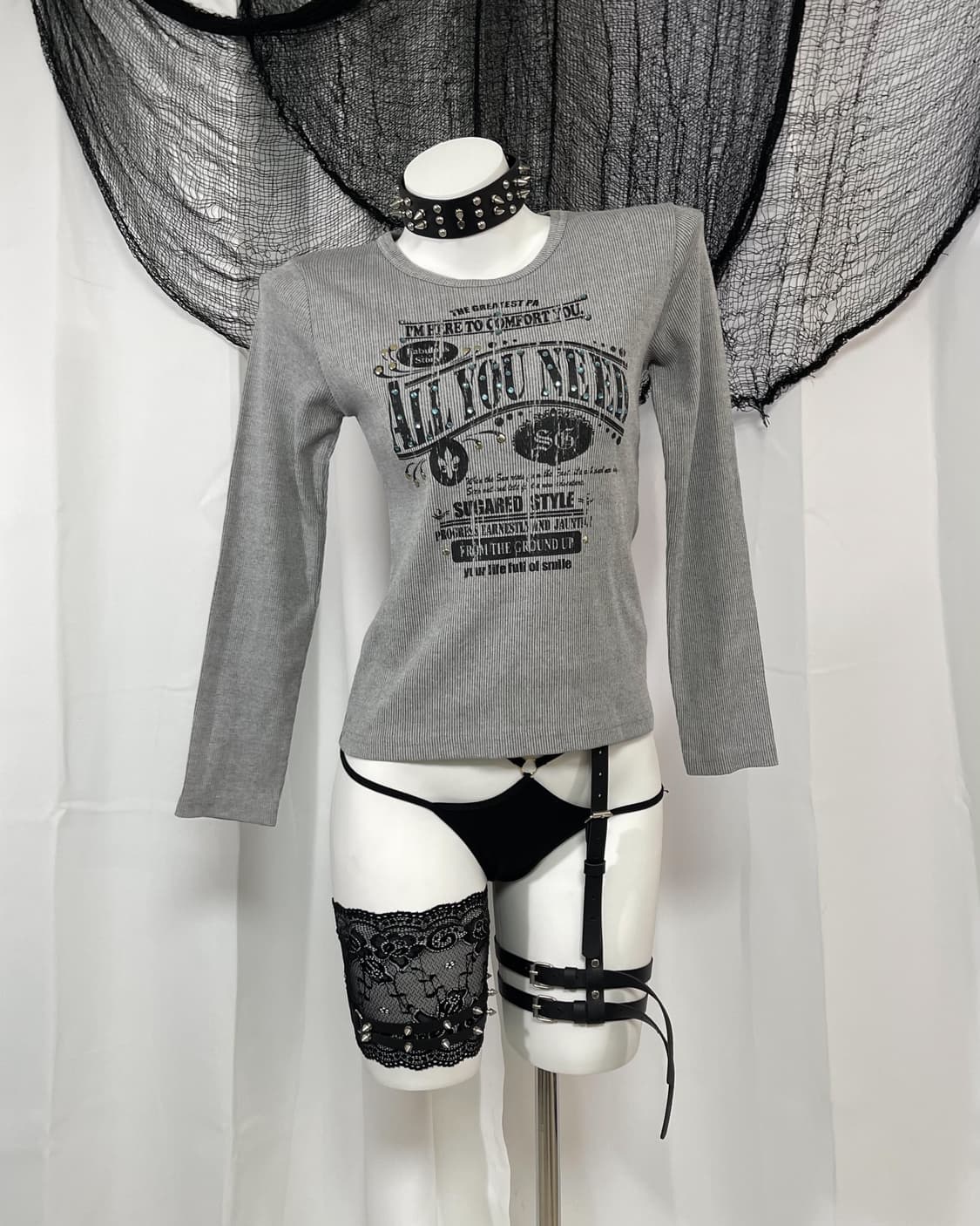 gray printing t-shirt 상품이미지1