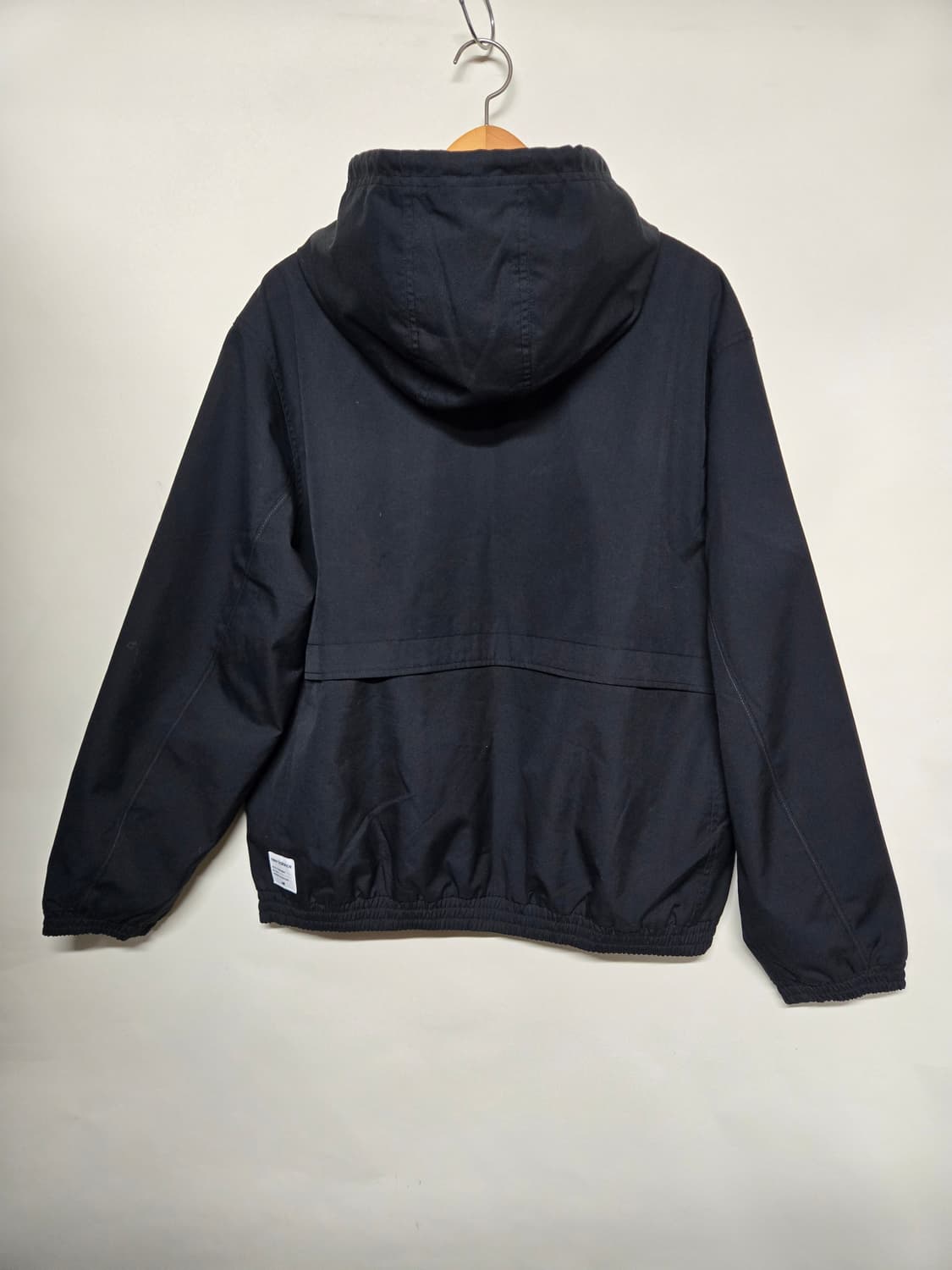 뉴발란스 후드 바람막이 블랙 XL 상품이미지3