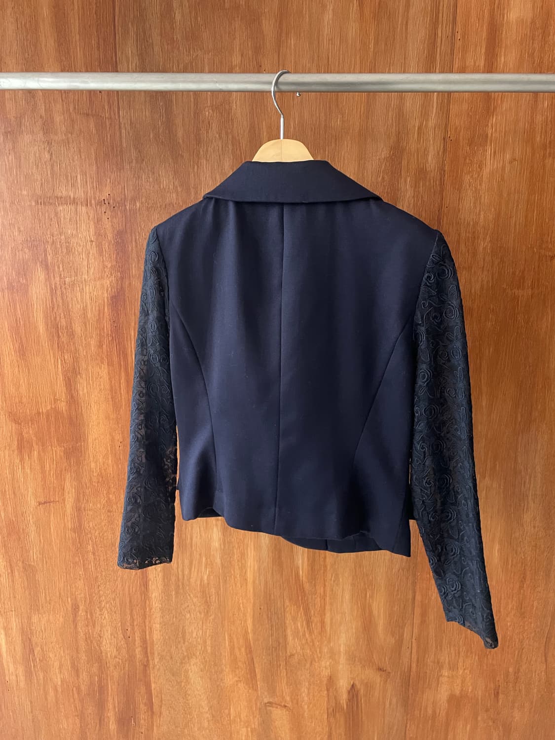 Navy lace sleeve floral button jacket 상품이미지5