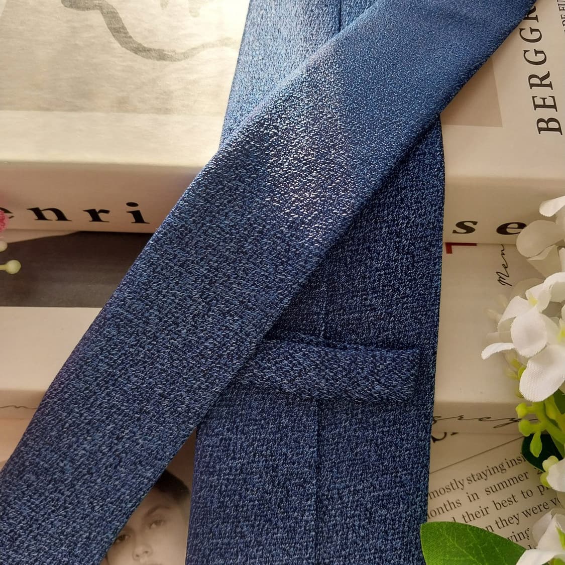 에스 티 듀퐁 실크 블루 솔리드 넥타이 8.1cm A+등급 K1717
 상품이미지5