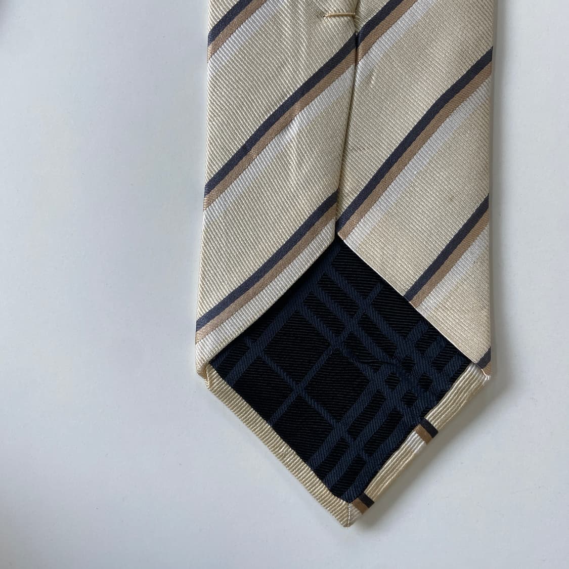 버버리 신형라벨 명품 정품 넥타이 (Burberry) 상품이미지6