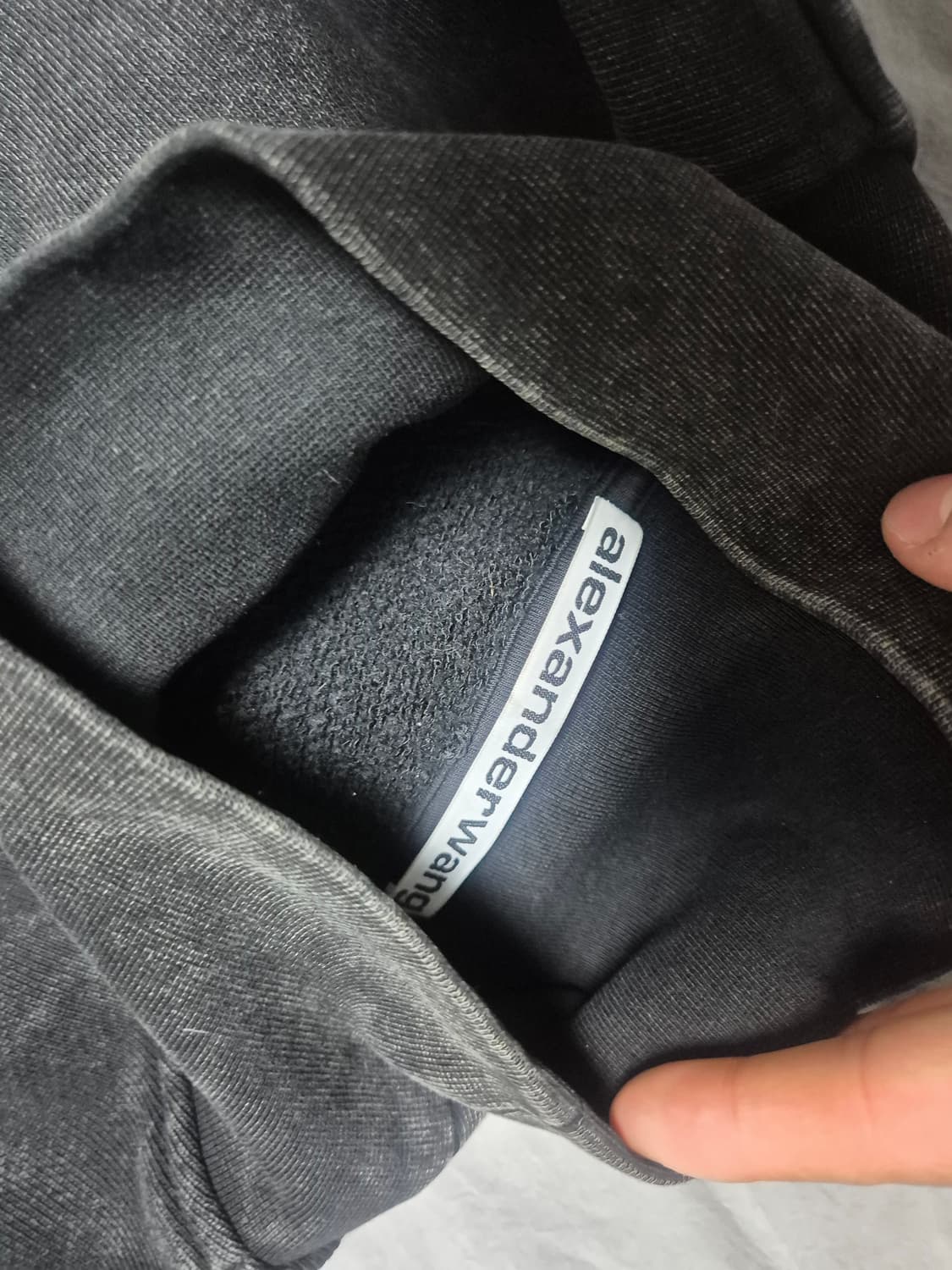 (마지막가격수정)알렉산더왕 애시드 워시 코튼 하이 넥 풀오버 맨투맨 L 상품이미지2