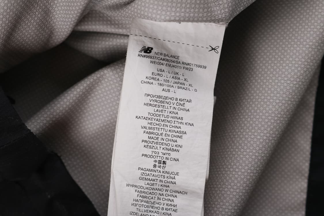 [XL] 뉴발란스 2023 서울이랜드 지급용 레인자켓 상품이미지5