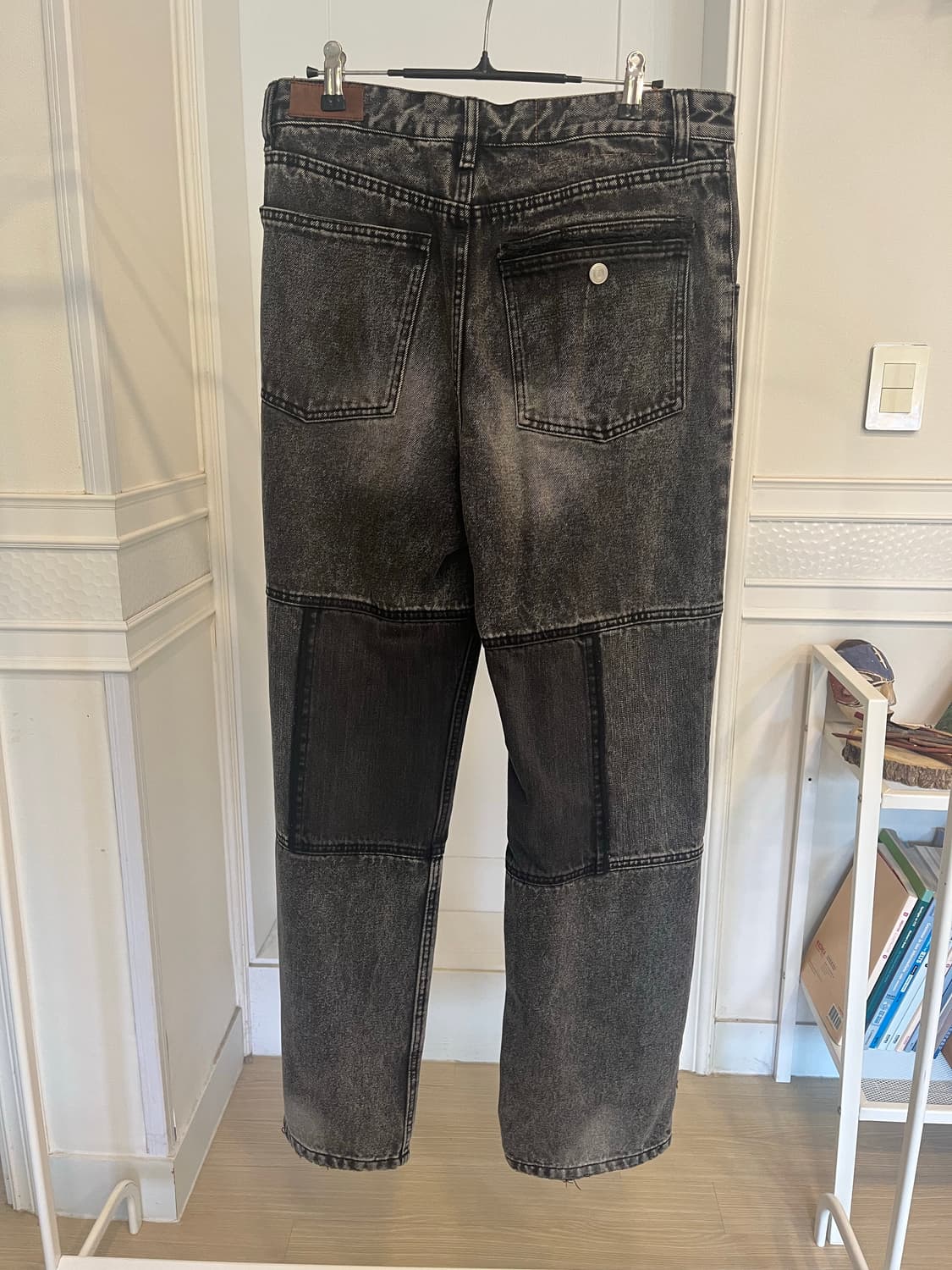 앤더슨벨 블랙 워싱 패치워크 데님 팬츠 상품이미지4