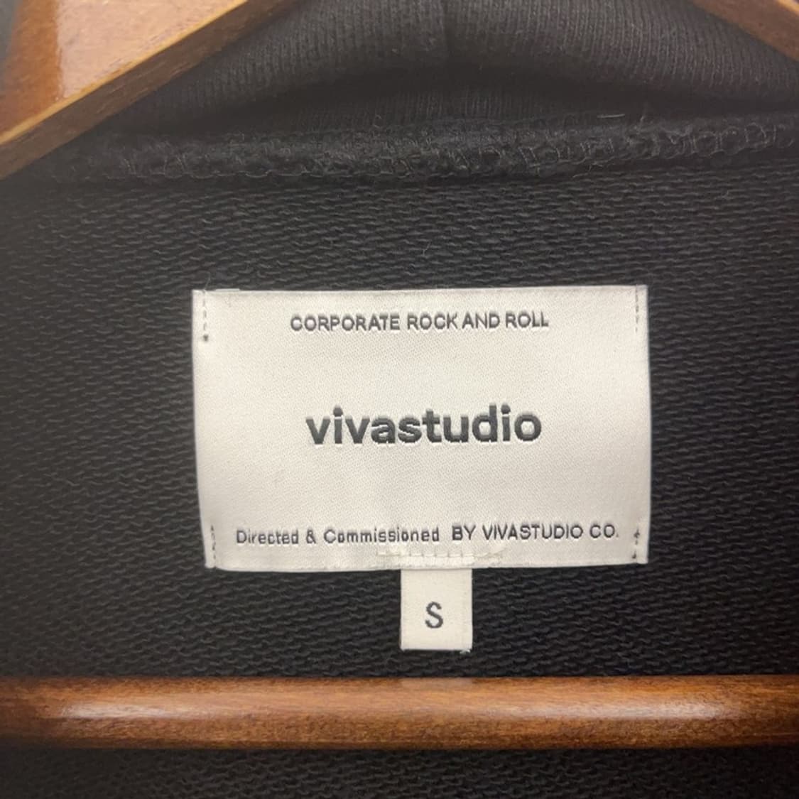 비바스튜디오 빈티지 캐주얼 프린팅로고 후드티 S C08095 상품이미지5