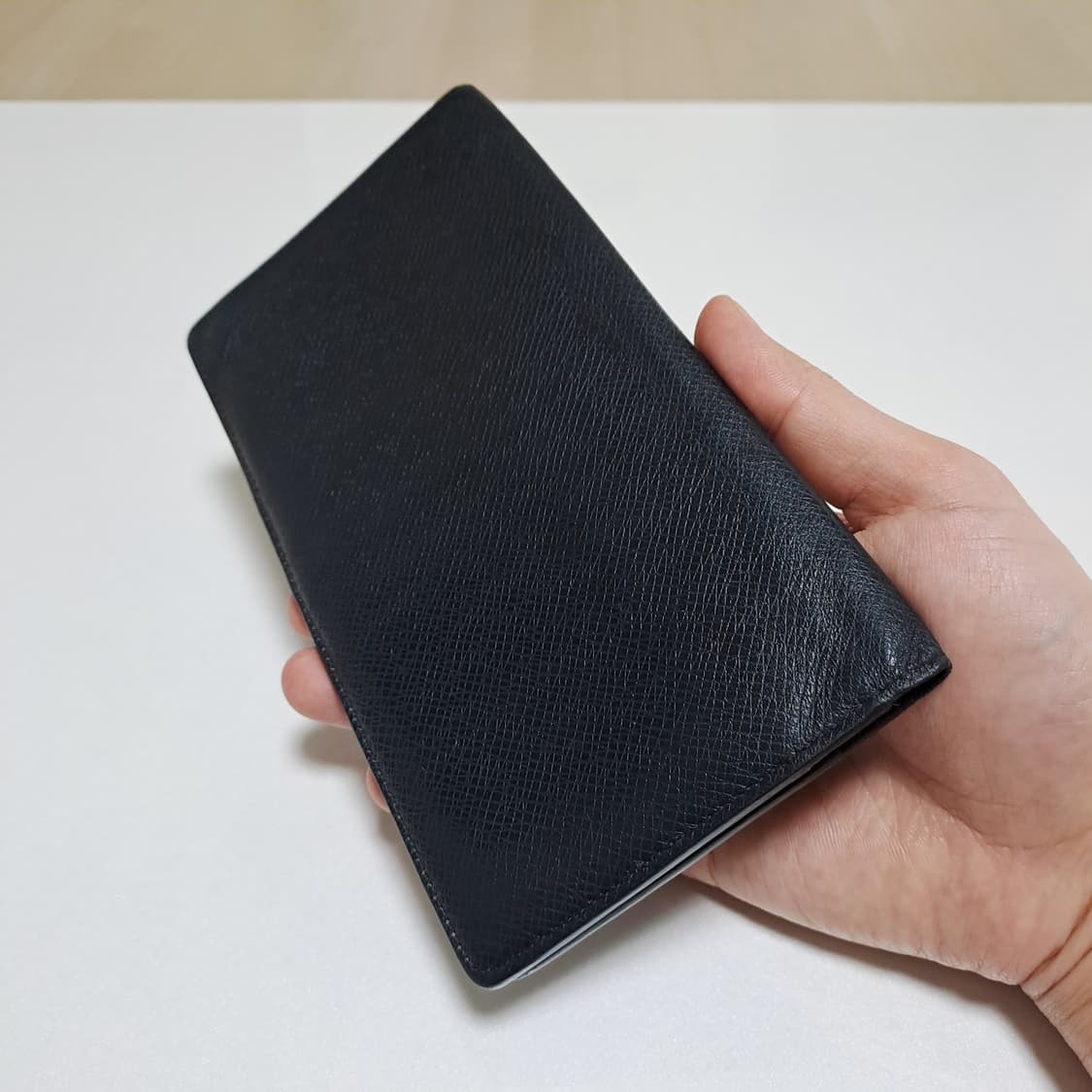 [100%/정품] 루이비통 브라짜 타이가 가죽 장지갑, 루이비통지갑 상품이미지3