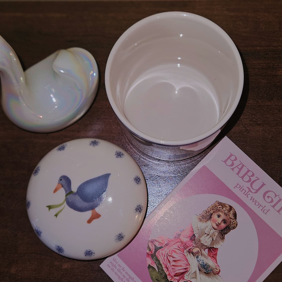 프렌치 리본 오리 도자기 덮개함

 상품이미지4