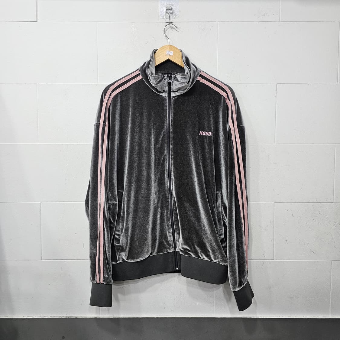 넬디 벨벳 져지 상품이미지1