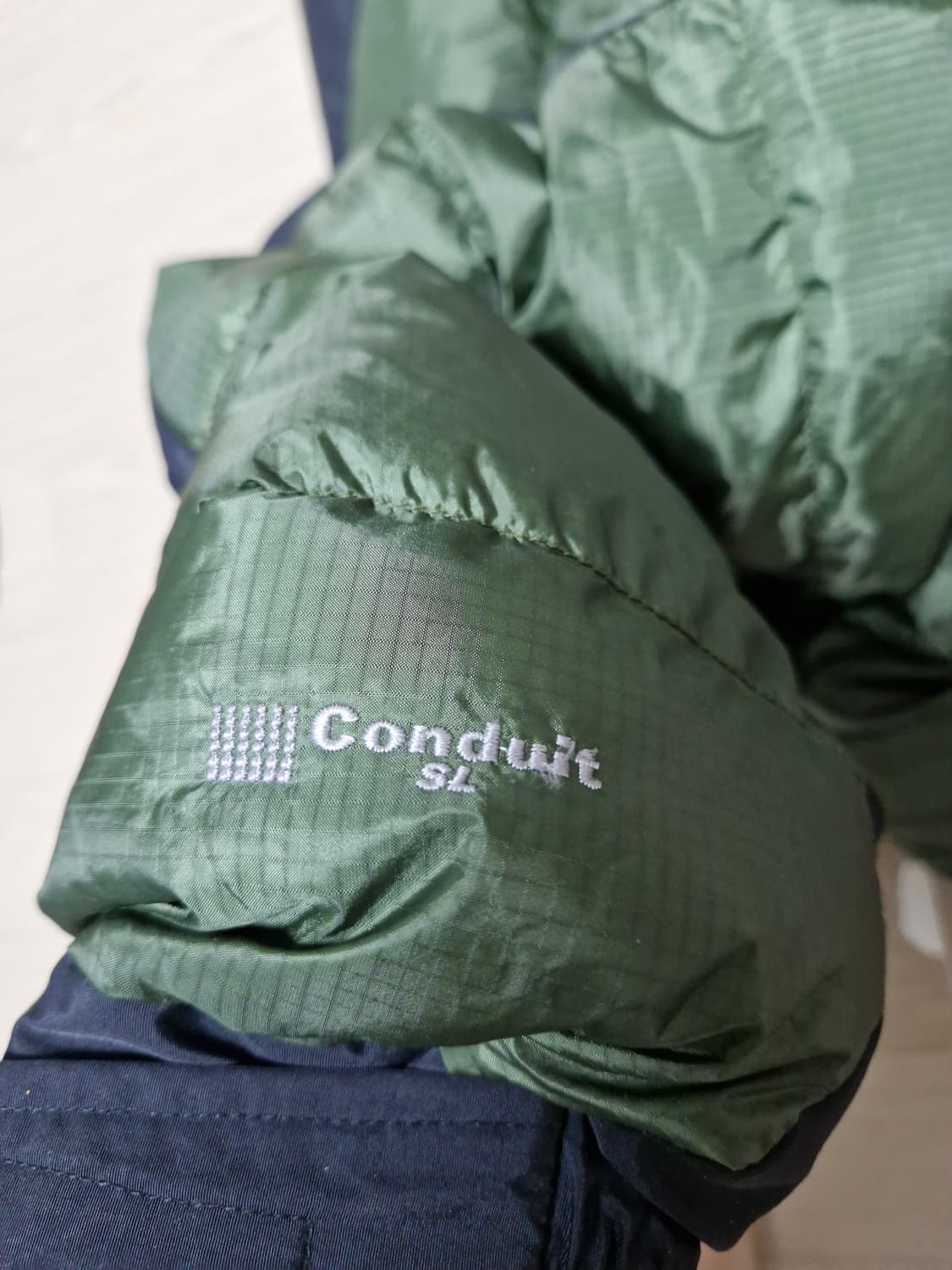 (L) 마운틴하드웨어 서브제로 콘듀잇 구스다운 푸퍼 자켓 상품이미지6