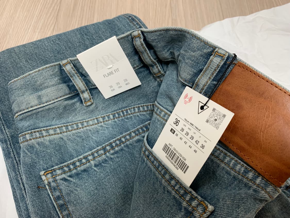 자라 JEANS FLARE FIT 부츠컷 플레어진 라이트 블루 상품이미지10